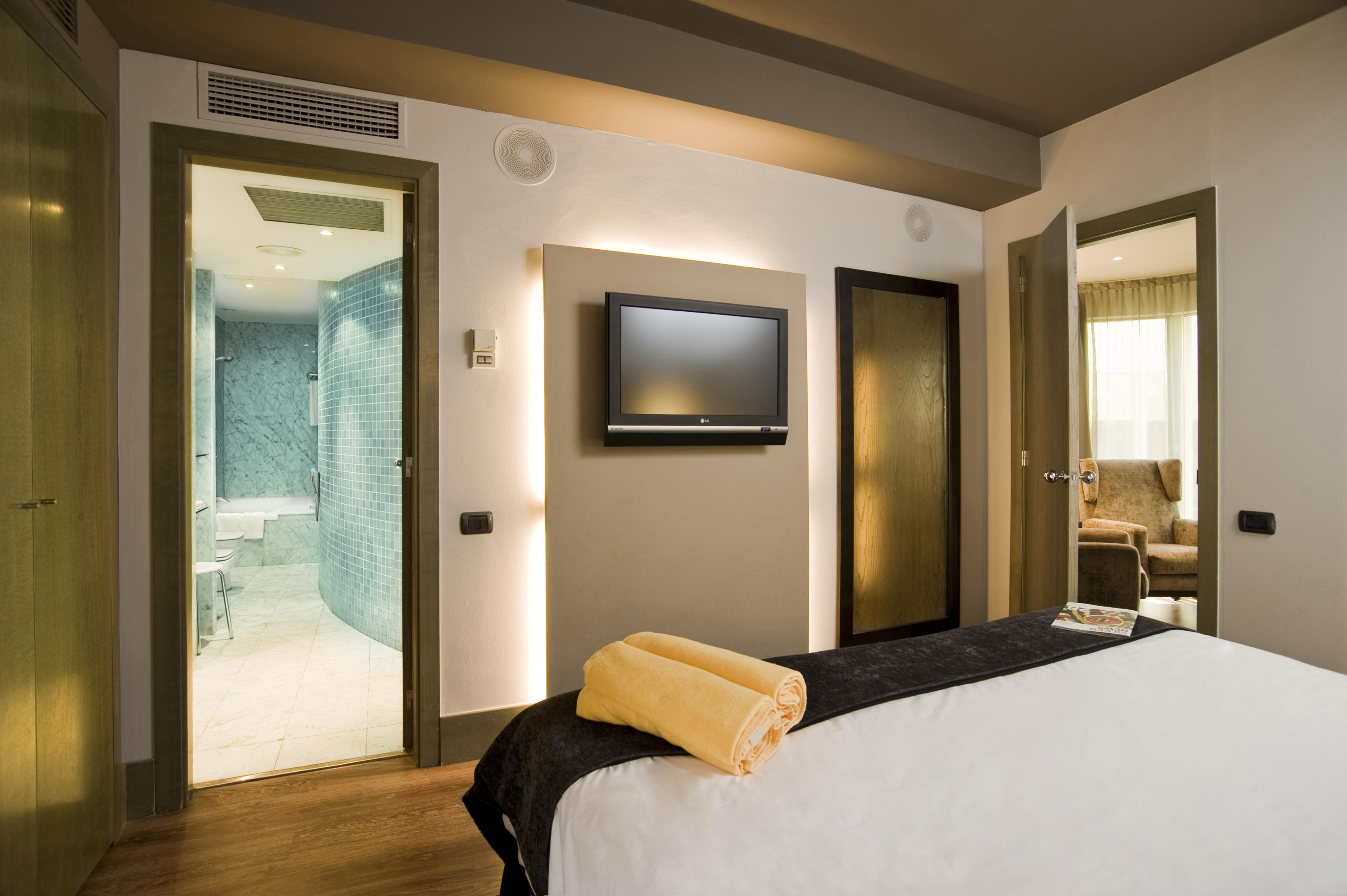 Gran Hotel Havana 4Sup By Escampa Hotels บาร์เซโลนา ภายนอก รูปภาพ
